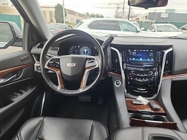 2019 Cadillac Escalade ESV Luxury