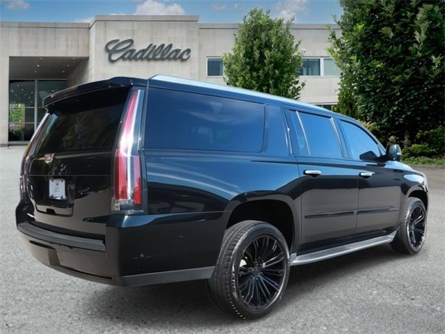 2019 Cadillac Escalade ESV Luxury