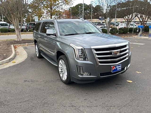 2019 Cadillac Escalade ESV Luxury