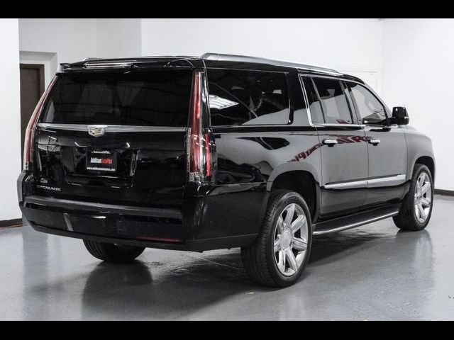 2019 Cadillac Escalade ESV Luxury