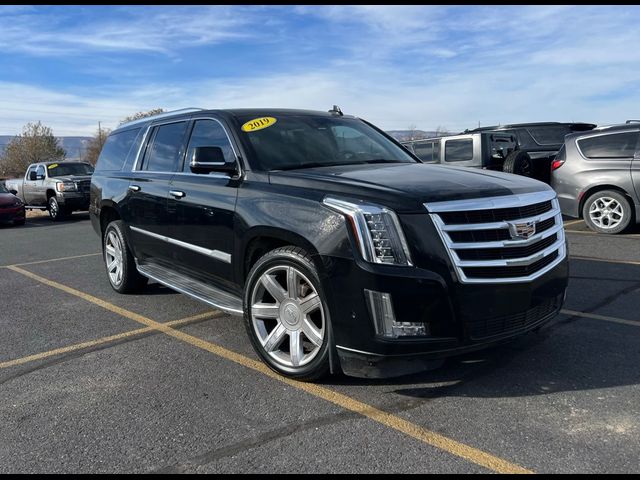 2019 Cadillac Escalade ESV Luxury