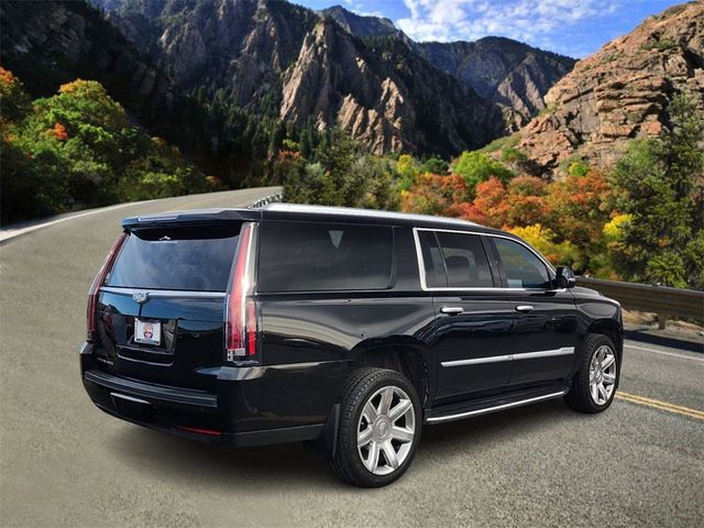 2019 Cadillac Escalade ESV Luxury