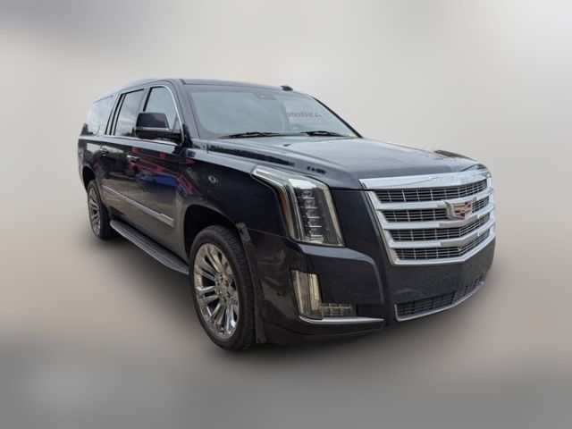 2019 Cadillac Escalade ESV Luxury