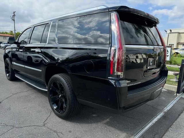 2019 Cadillac Escalade ESV Luxury