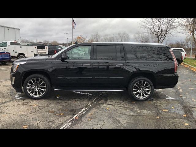 2019 Cadillac Escalade ESV Luxury