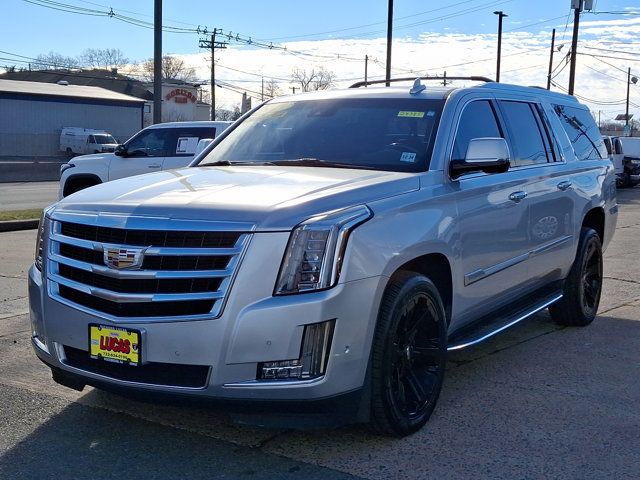 2019 Cadillac Escalade ESV Luxury