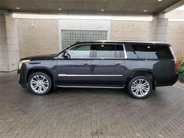 2019 Cadillac Escalade ESV Luxury