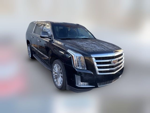 2019 Cadillac Escalade ESV Luxury