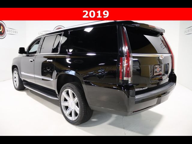 2019 Cadillac Escalade ESV Luxury