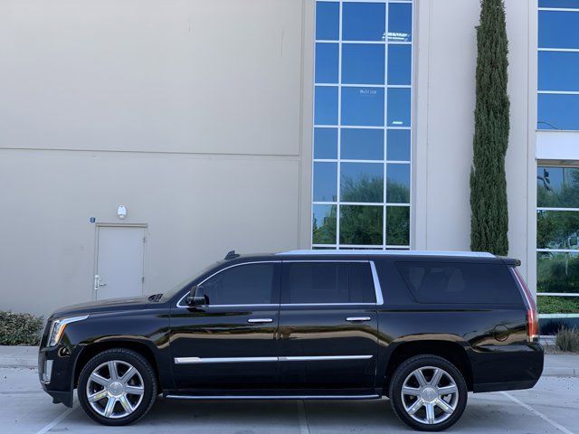 2019 Cadillac Escalade ESV Luxury