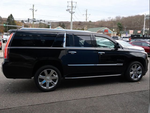 2019 Cadillac Escalade ESV Luxury