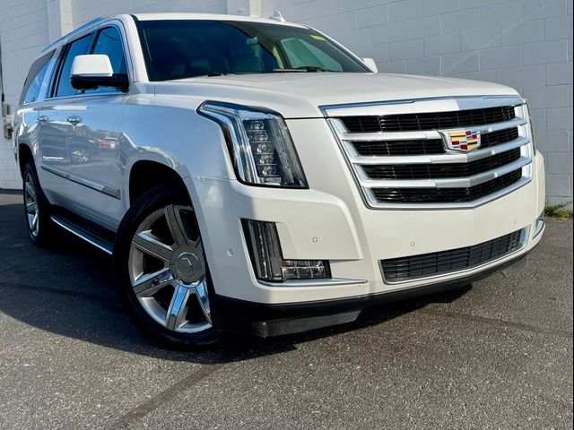 2019 Cadillac Escalade ESV Luxury