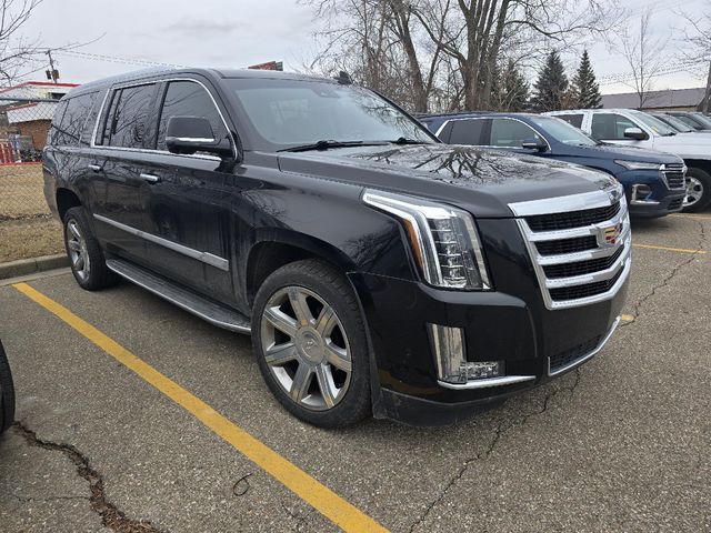 2019 Cadillac Escalade ESV Luxury