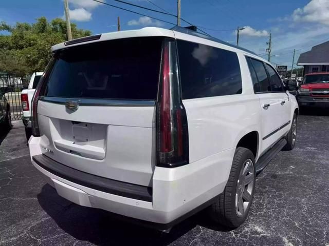 2019 Cadillac Escalade ESV Luxury