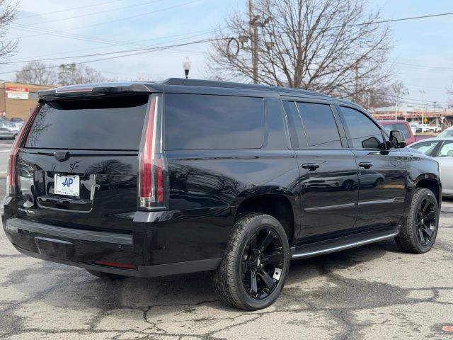 2019 Cadillac Escalade ESV Luxury