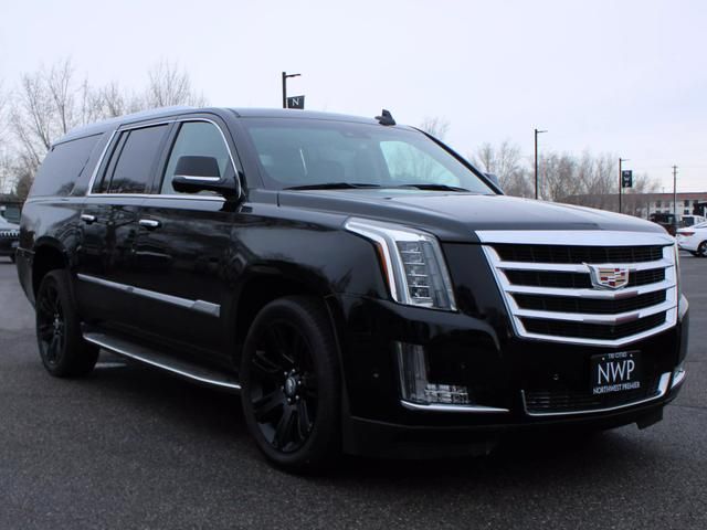 2019 Cadillac Escalade ESV Luxury