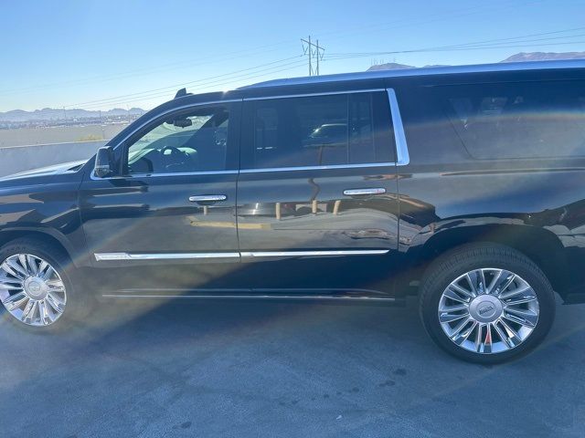 2019 Cadillac Escalade ESV Platinum