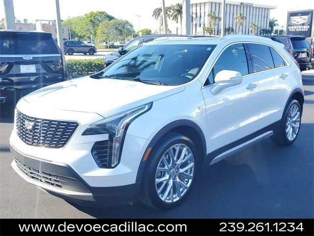 2019 Cadillac XT4 Premium Luxury