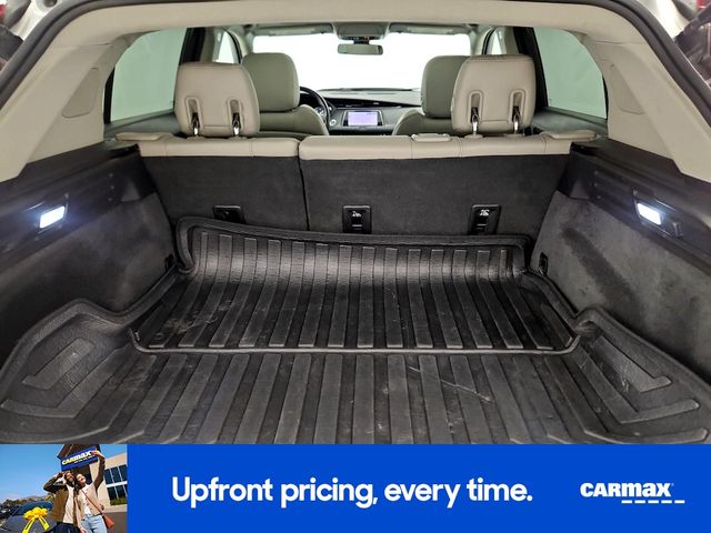 2019 Cadillac XT4 Luxury