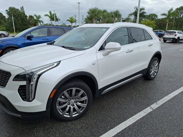 2019 Cadillac XT4 Premium Luxury