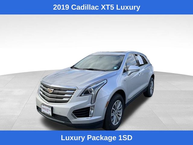 2019 Cadillac XT5 Luxury