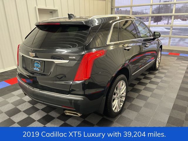 2019 Cadillac XT5 Luxury