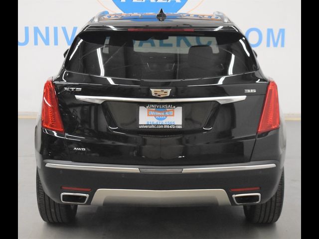 2019 Cadillac XT5 Platinum