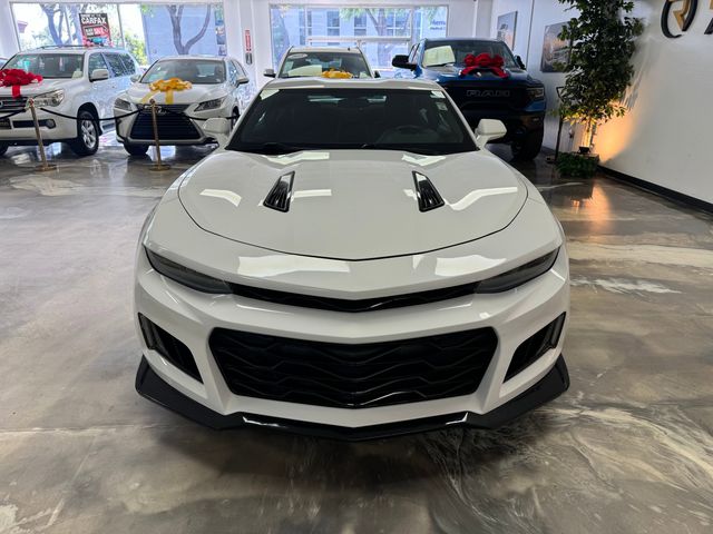 2019 Chevrolet Camaro 1LS