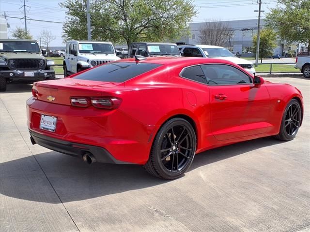 2019 Chevrolet Camaro 1LS
