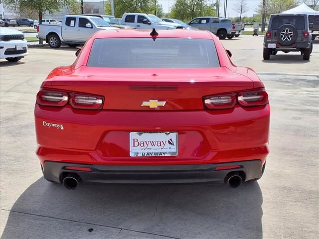 2019 Chevrolet Camaro 1LS