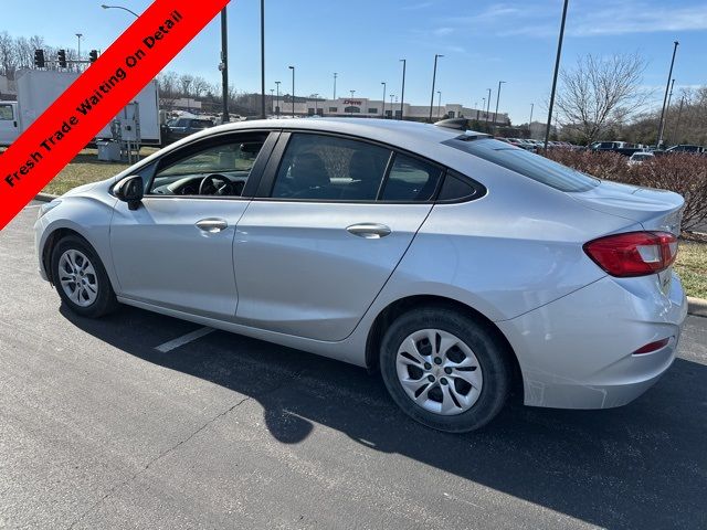 2019 Chevrolet Cruze LS