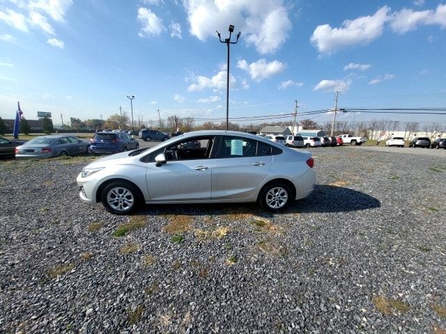 2019 Chevrolet Cruze LS