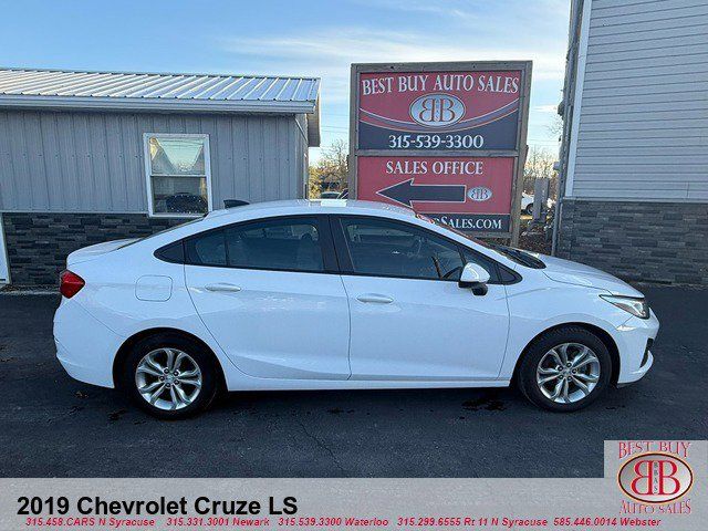2019 Chevrolet Cruze LS