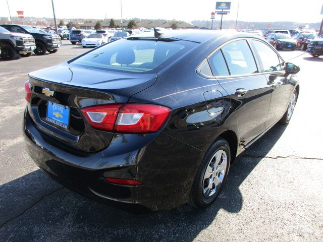 2019 Chevrolet Cruze LS