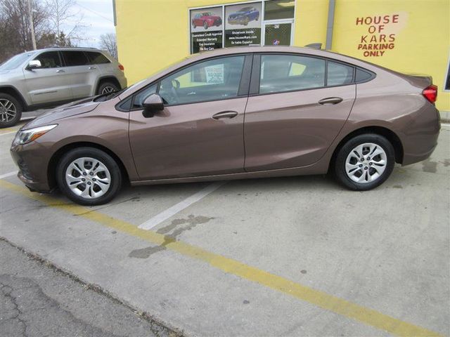 2019 Chevrolet Cruze LS