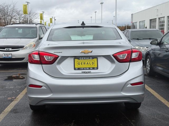 2019 Chevrolet Cruze LS