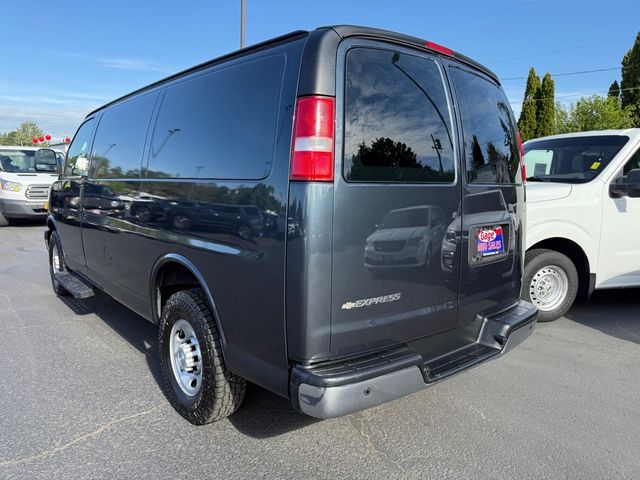 2019 Chevrolet Express Base