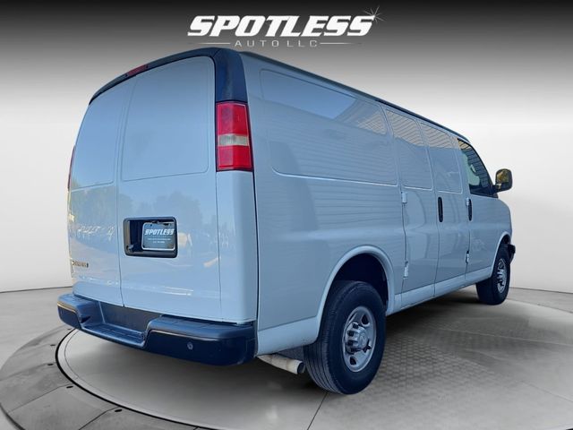 2019 Chevrolet Express Base