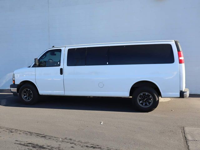 2019 Chevrolet Express LT