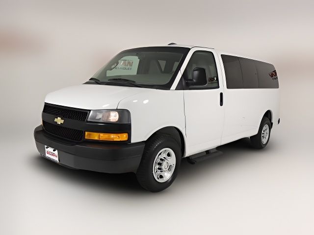 2019 Chevrolet Express LS