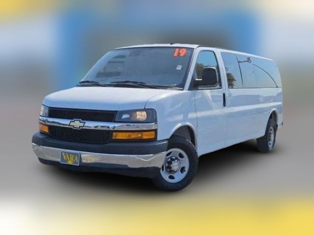 2019 Chevrolet Express LT