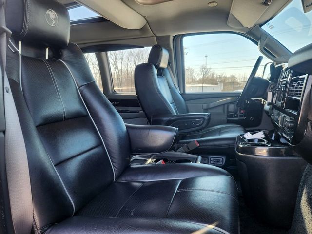 2019 Chevrolet Express Base