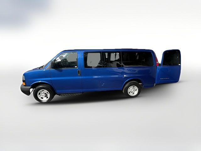 2019 Chevrolet Express LS