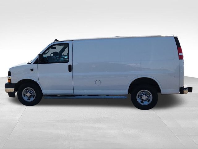 2019 Chevrolet Express Base