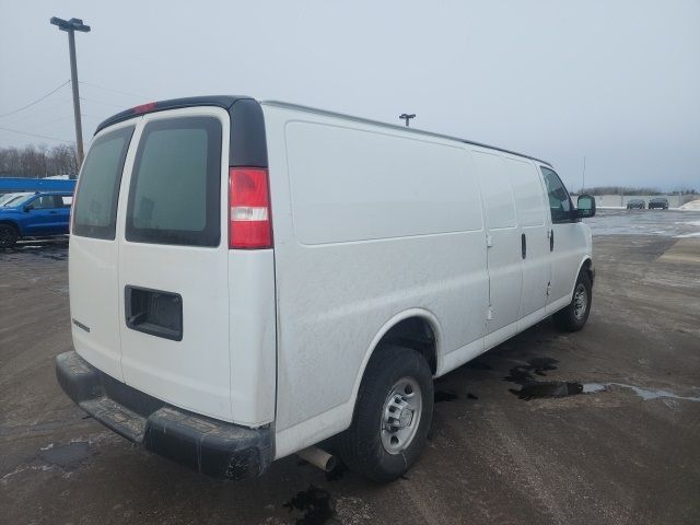 2019 Chevrolet Express Base