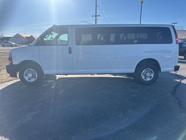 2019 Chevrolet Express LS