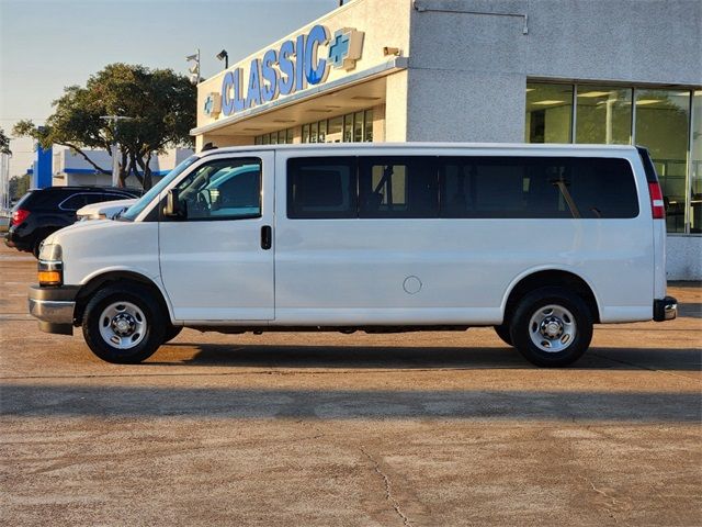 2019 Chevrolet Express LT