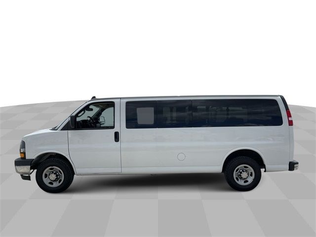 2019 Chevrolet Express LT