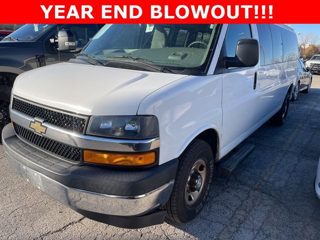 2019 Chevrolet Express LT