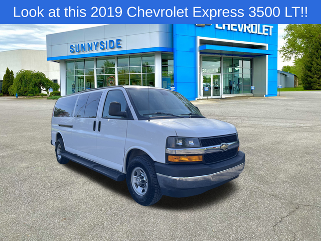 2019 Chevrolet Express LT